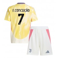 Maglie da calcio Juventus Francisco Conceicao #7 Seconda Maglia Bambino 2024-25 Manica Corta (+ Pantaloni corti)